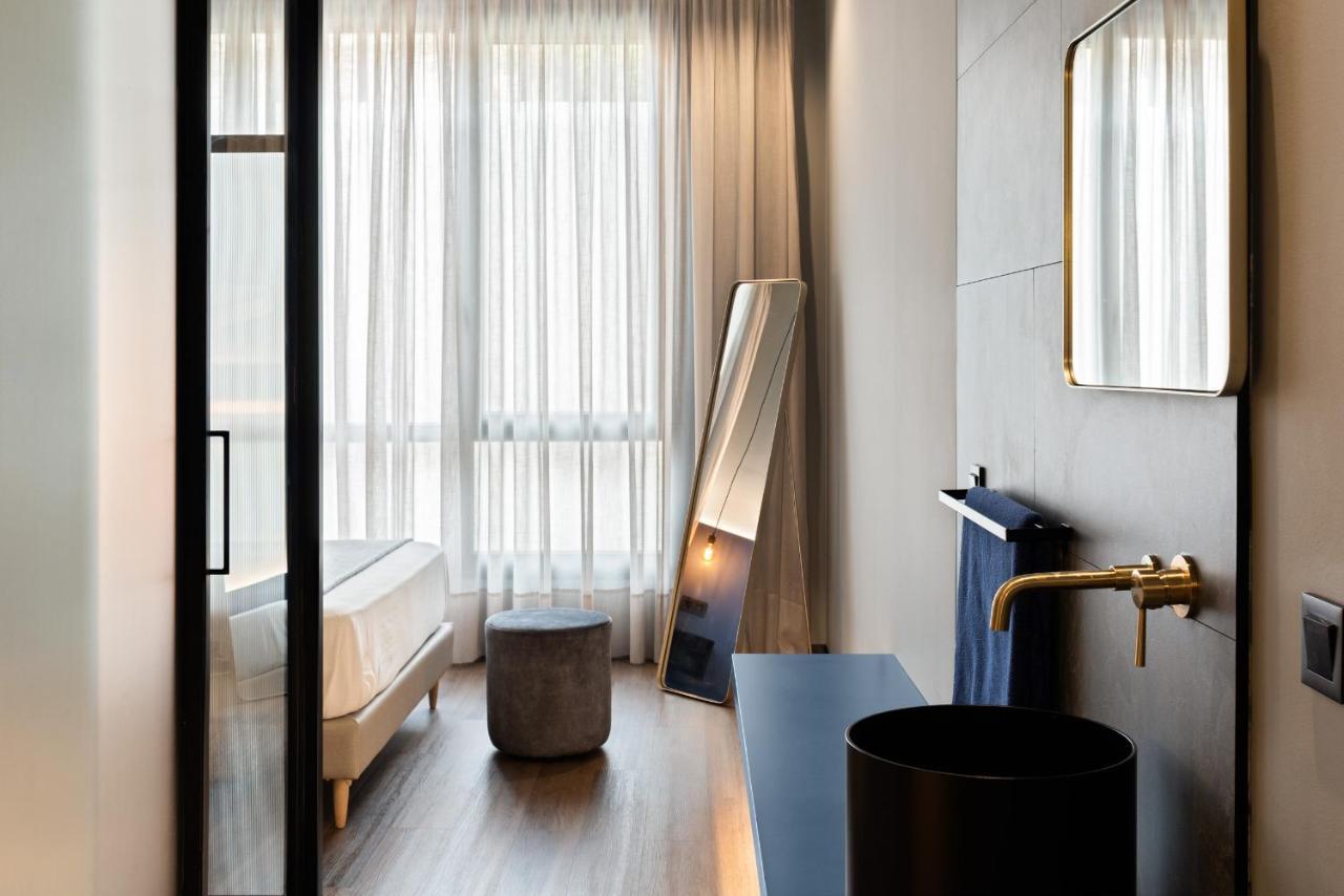 Muralla Sevilla Suites By Lola エクステリア 写真