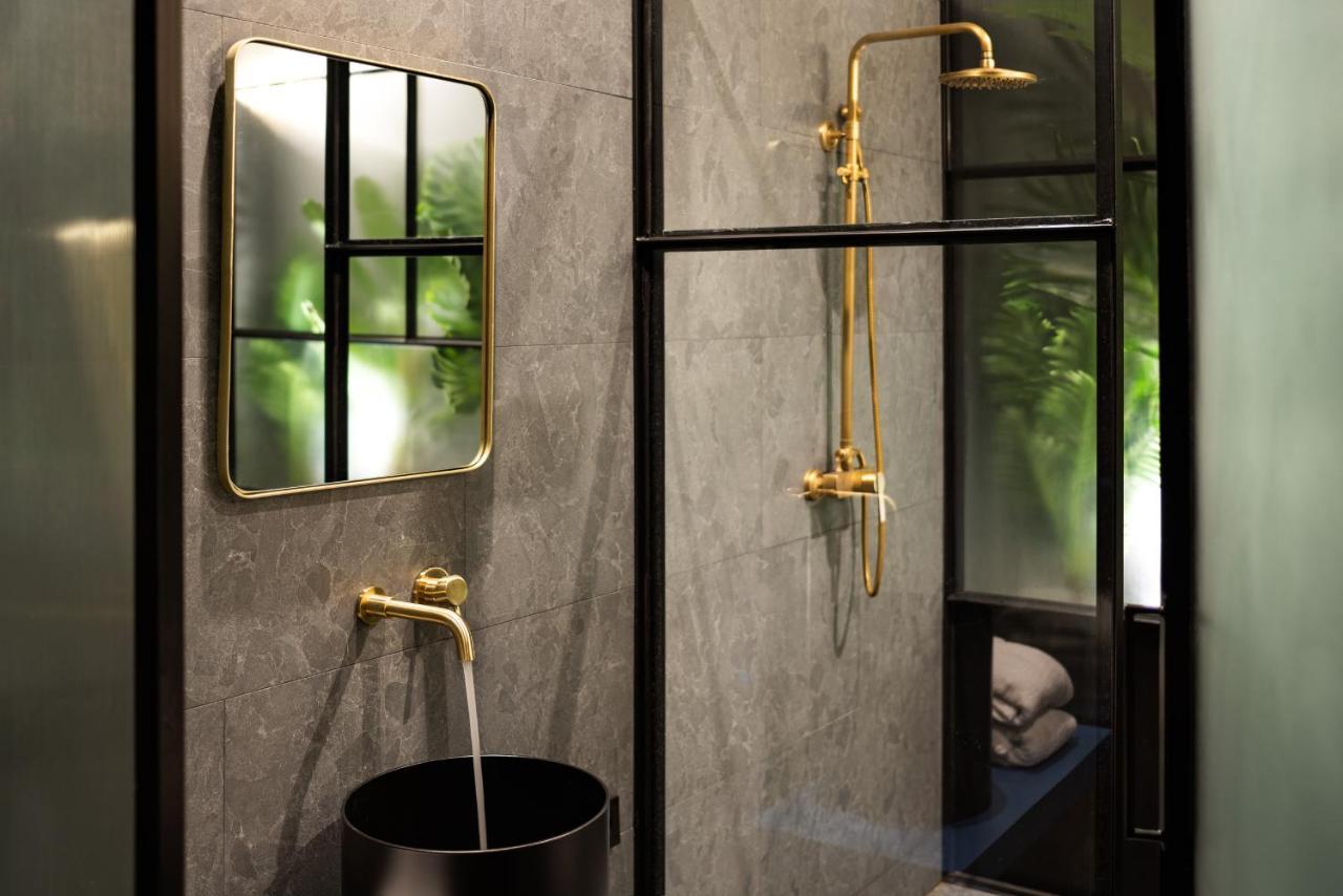 Muralla Sevilla Suites By Lola エクステリア 写真